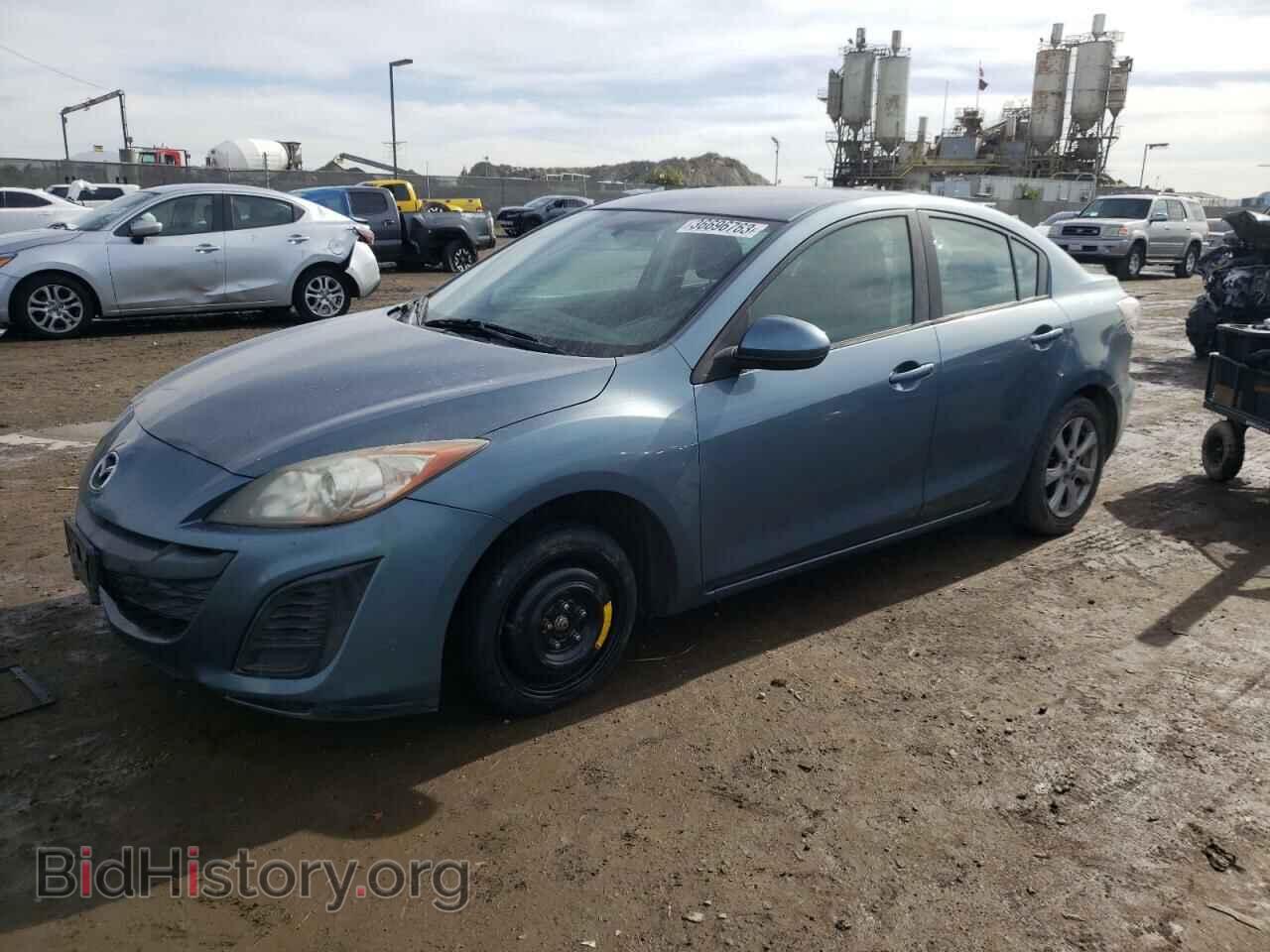 Фотография JM1BL1VG2B1452931 - MAZDA 3 2011