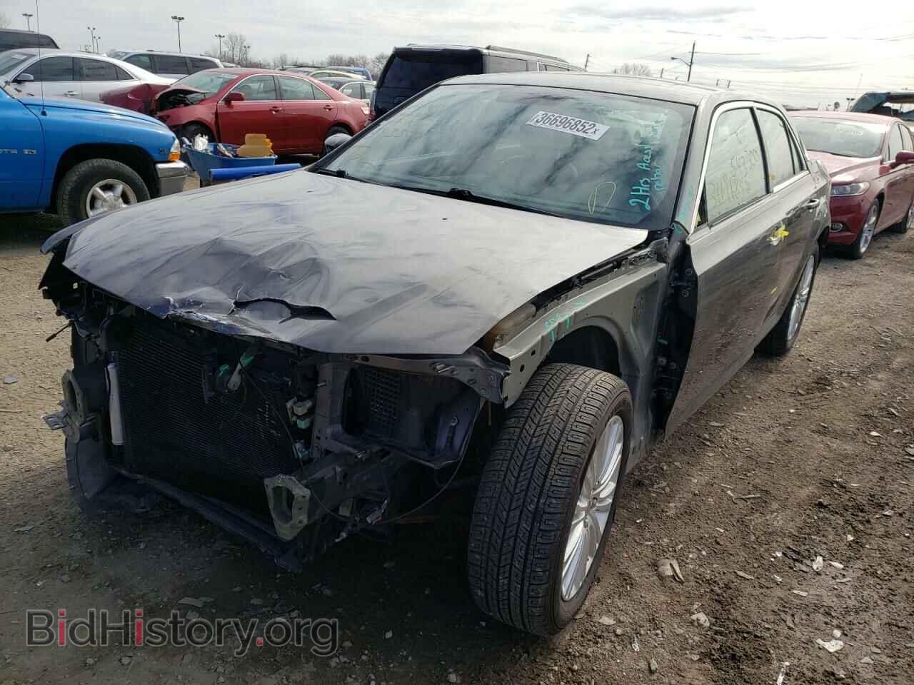 2013 CHRYSLER 300 - VIN: 2C3CCARG7DH543300 - Фото 2