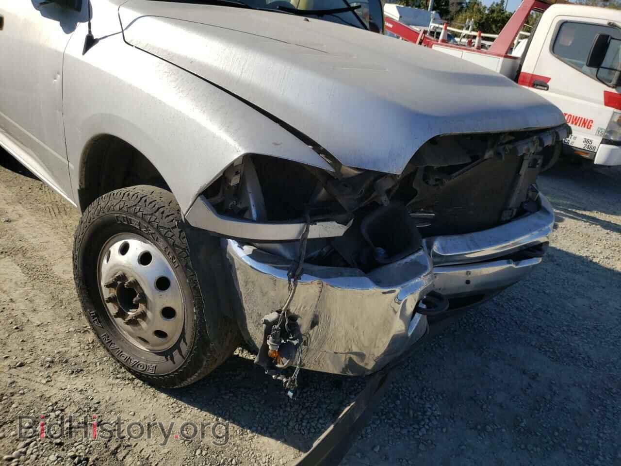 2015 RAM 3500 - VIN: 3C63RPGLXFG533495 - Фото 9