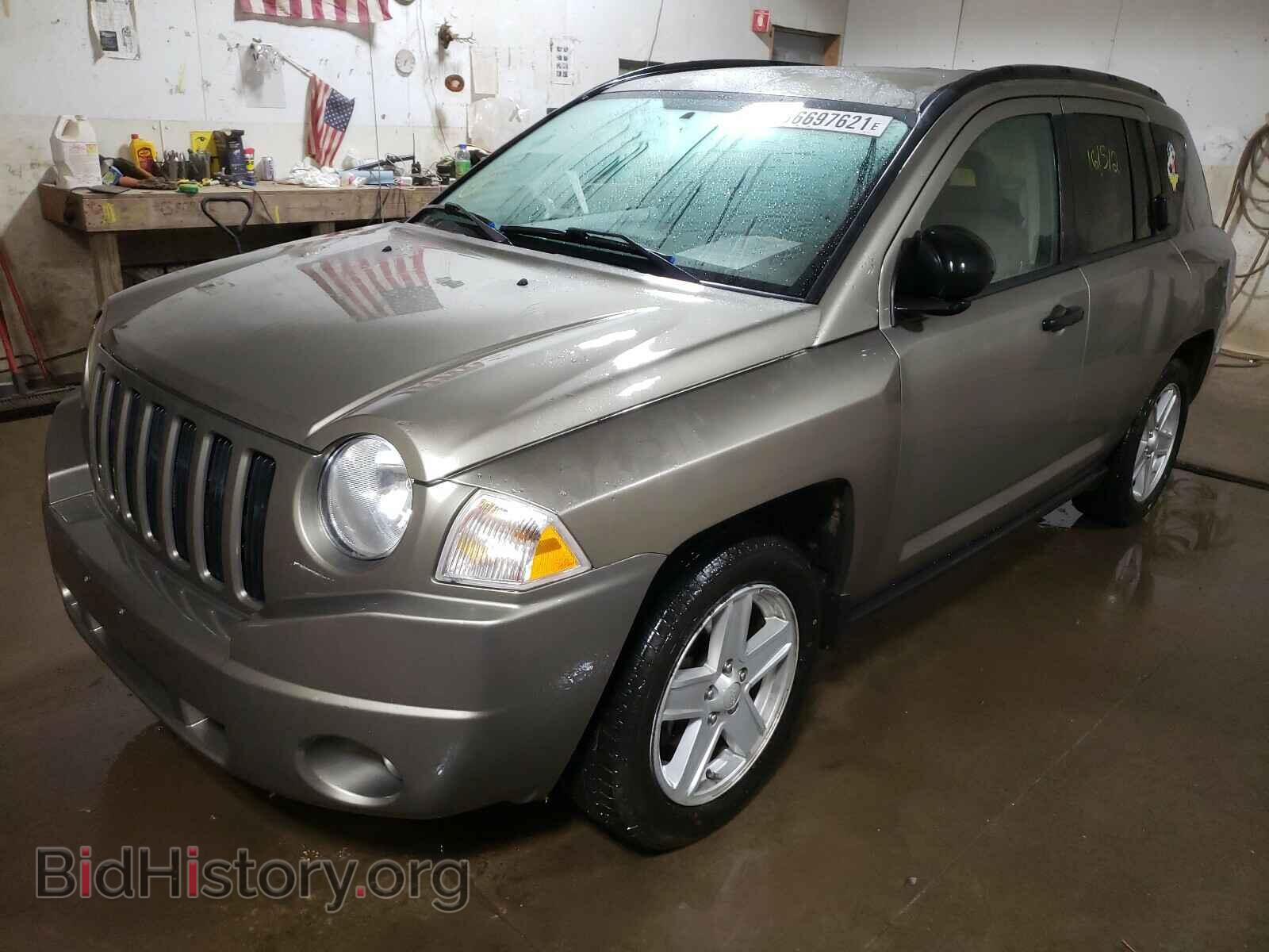 2008 JEEP COMPASS - VIN: 1J8FT47W08D680112 - Фото 2