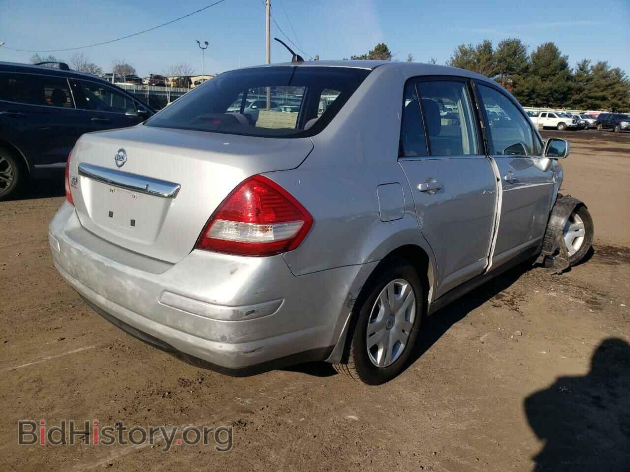 2008 NISSAN VERSA - VIN: 3N1BC11E98L365729 - Фото 3