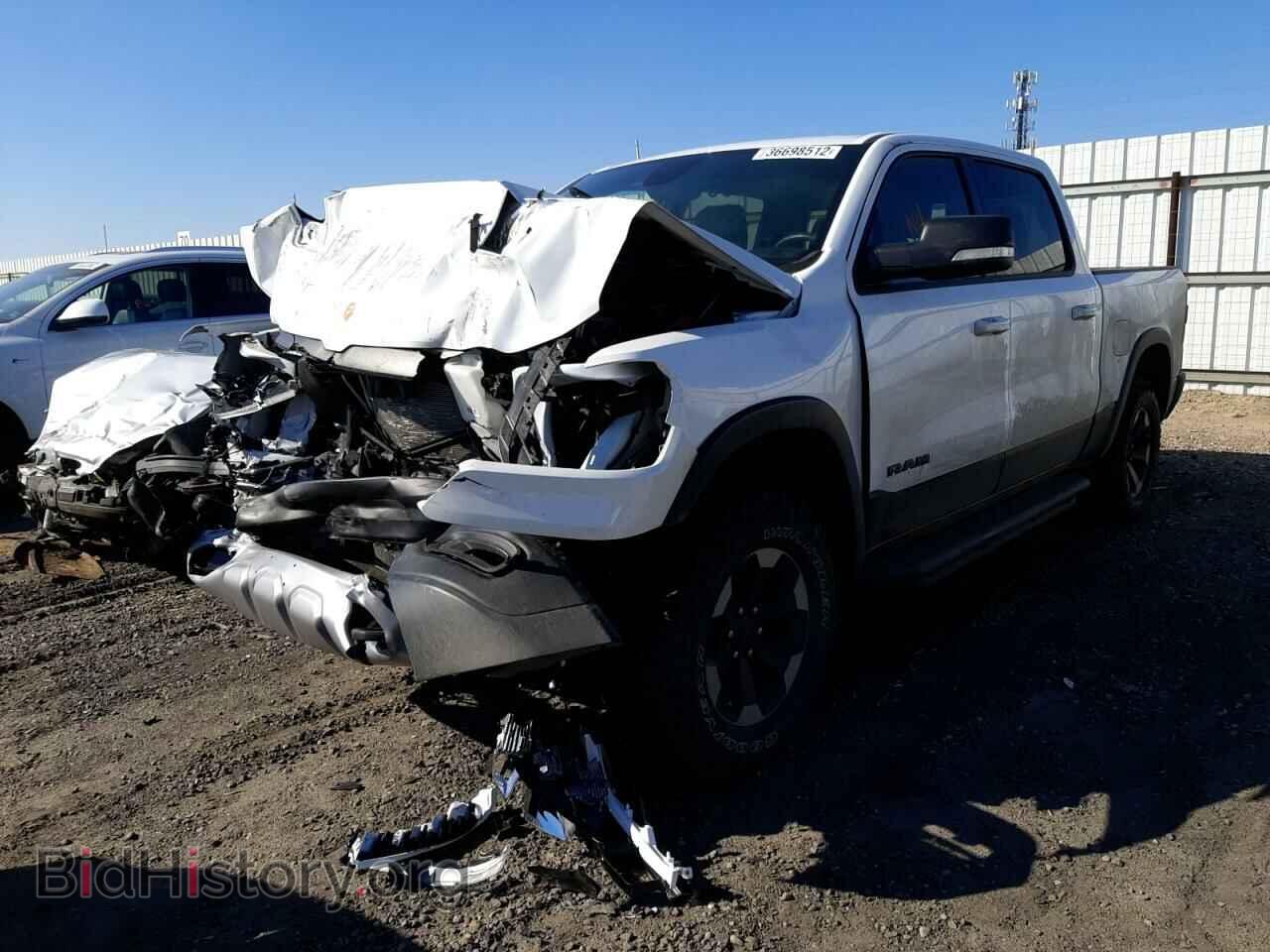 2020 RAM 1500 - VIN: 1C6SRFLTXLN169092 - Фото 2