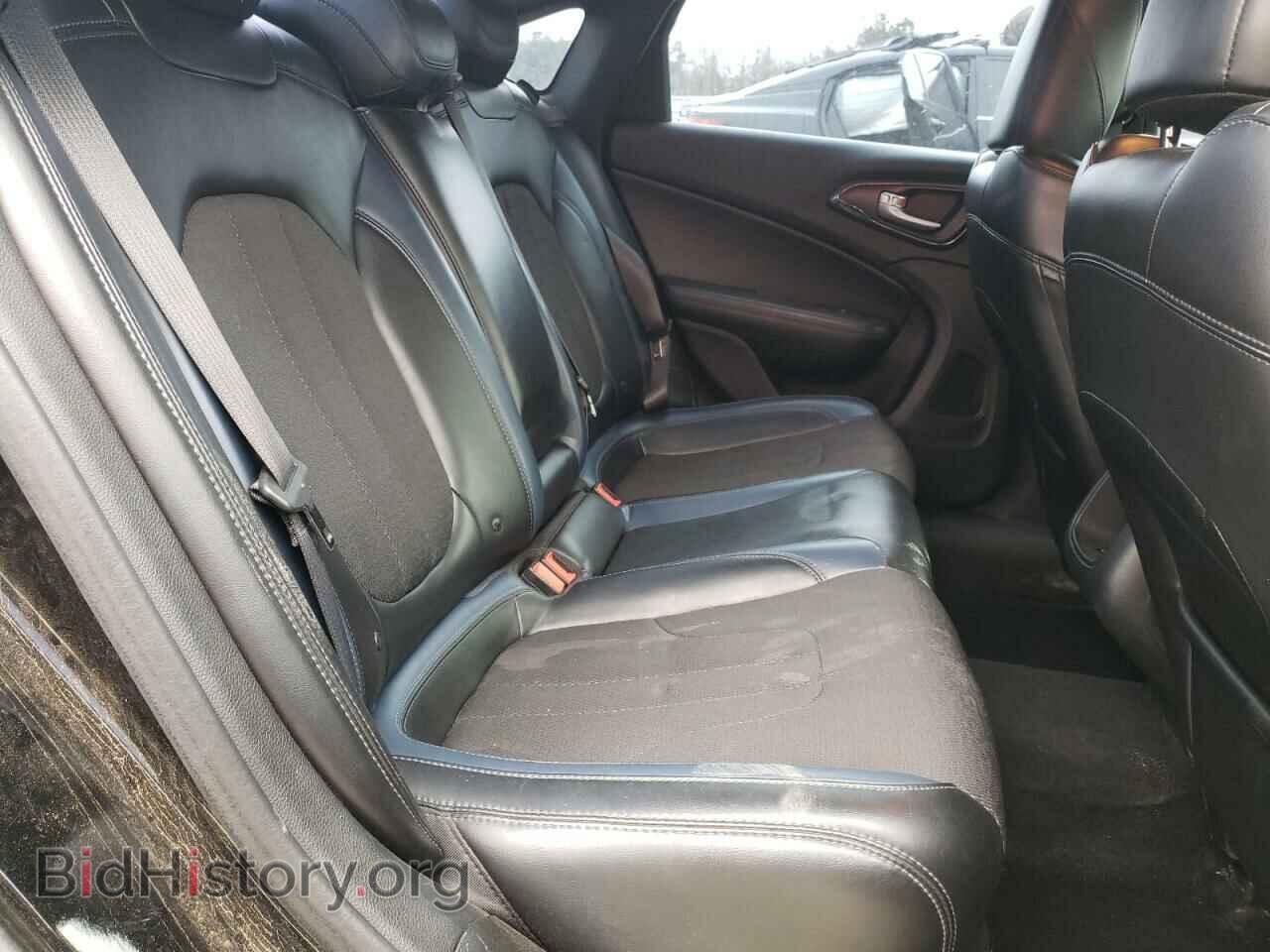2015 CHRYSLER 200 - VIN: 1C3CCCBB9FN712060 - Фото 6