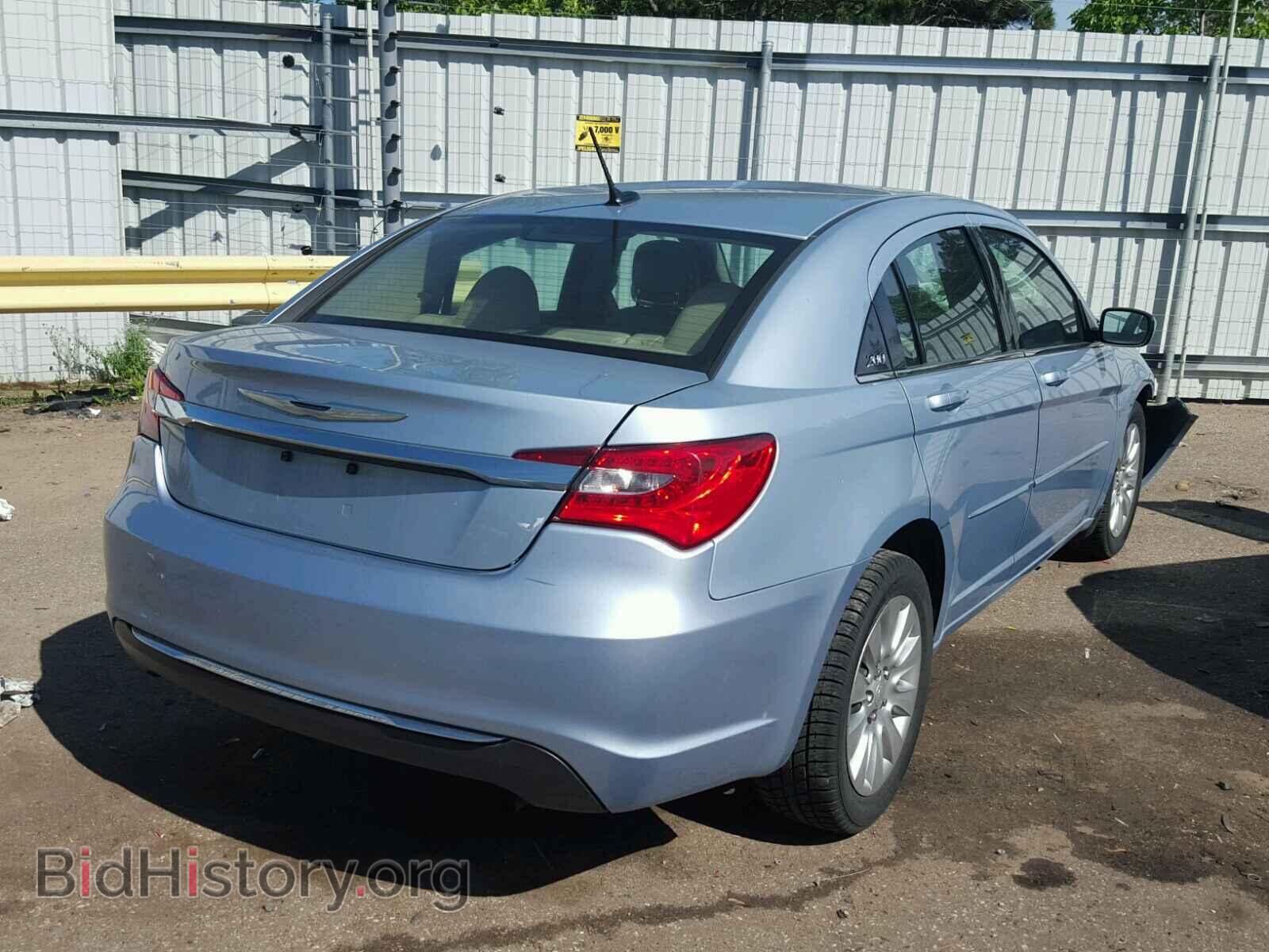 2013 CHRYSLER 200 - VIN: 1C3CCBAB6DN569769 - Photo 4