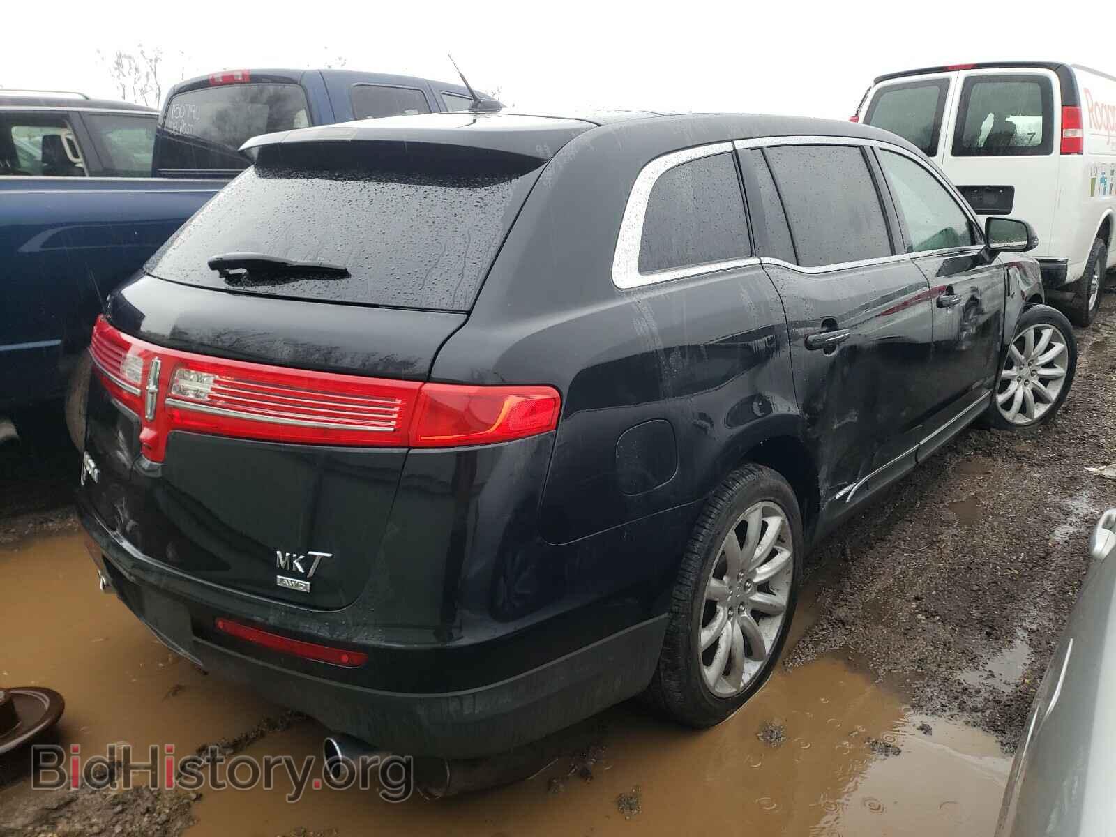 2010 LINCOLN MKT - VIN: 2LMHJ5AR1ABJ15541 - Photo 4