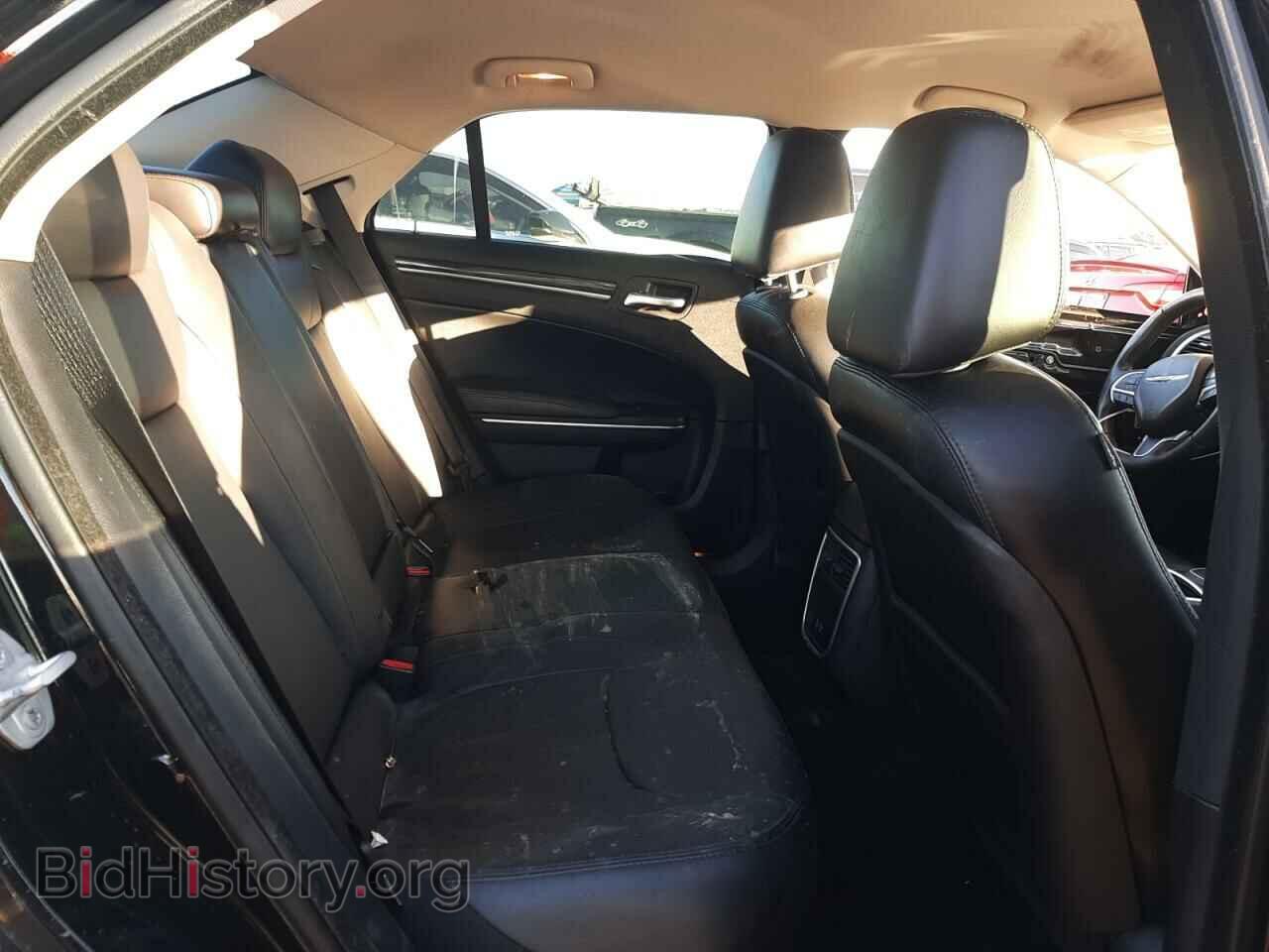 2015 CHRYSLER 300 - VIN: 2C3CCAAG1FH838245 - Фото 10