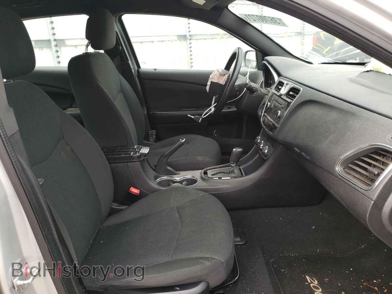 2012 CHRYSLER 200 - VIN: 1C3CCBAB1CN163820 - Фото 5