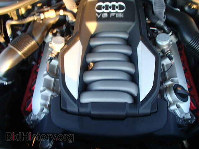 2011 AUDI A8 - VIN: WAURVAFD7BN019222 - Фото 7