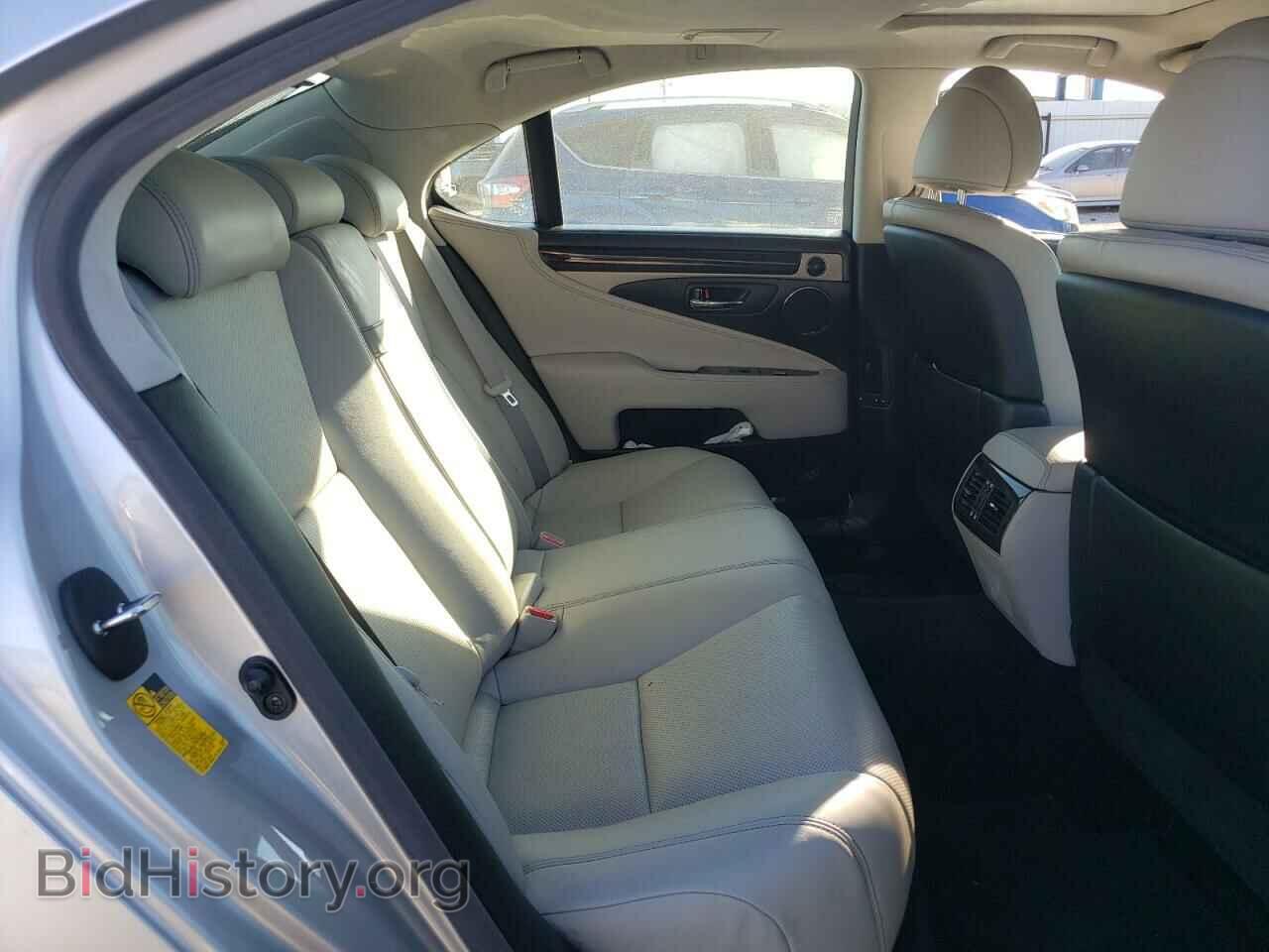 2014 LEXUS LS460 - VIN: JTHBL5EF3E5127943 - Фото 10