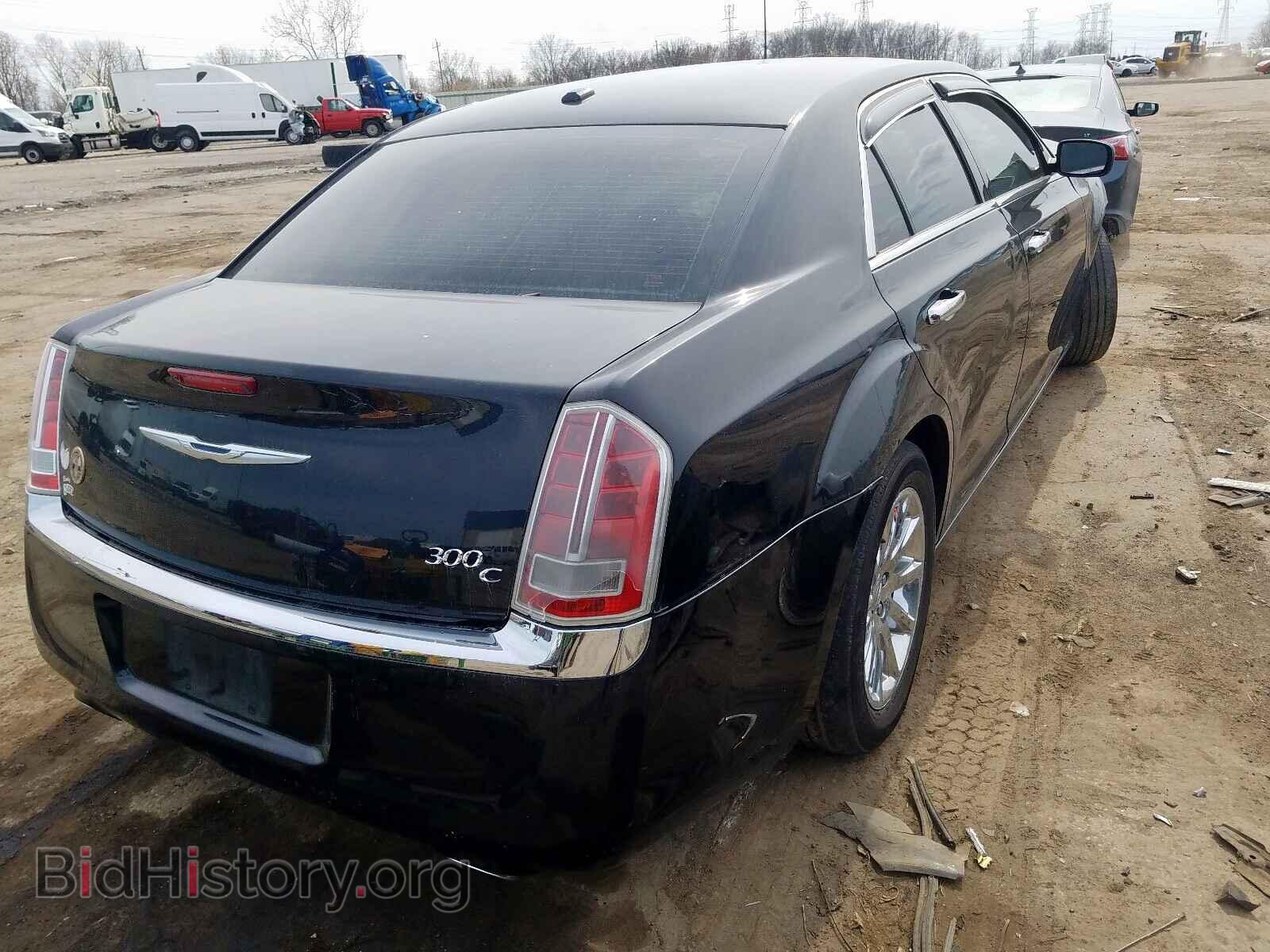 2012 CHRYSLER 300 - VIN: 2C3CCAET5CH250755 - Фото 4