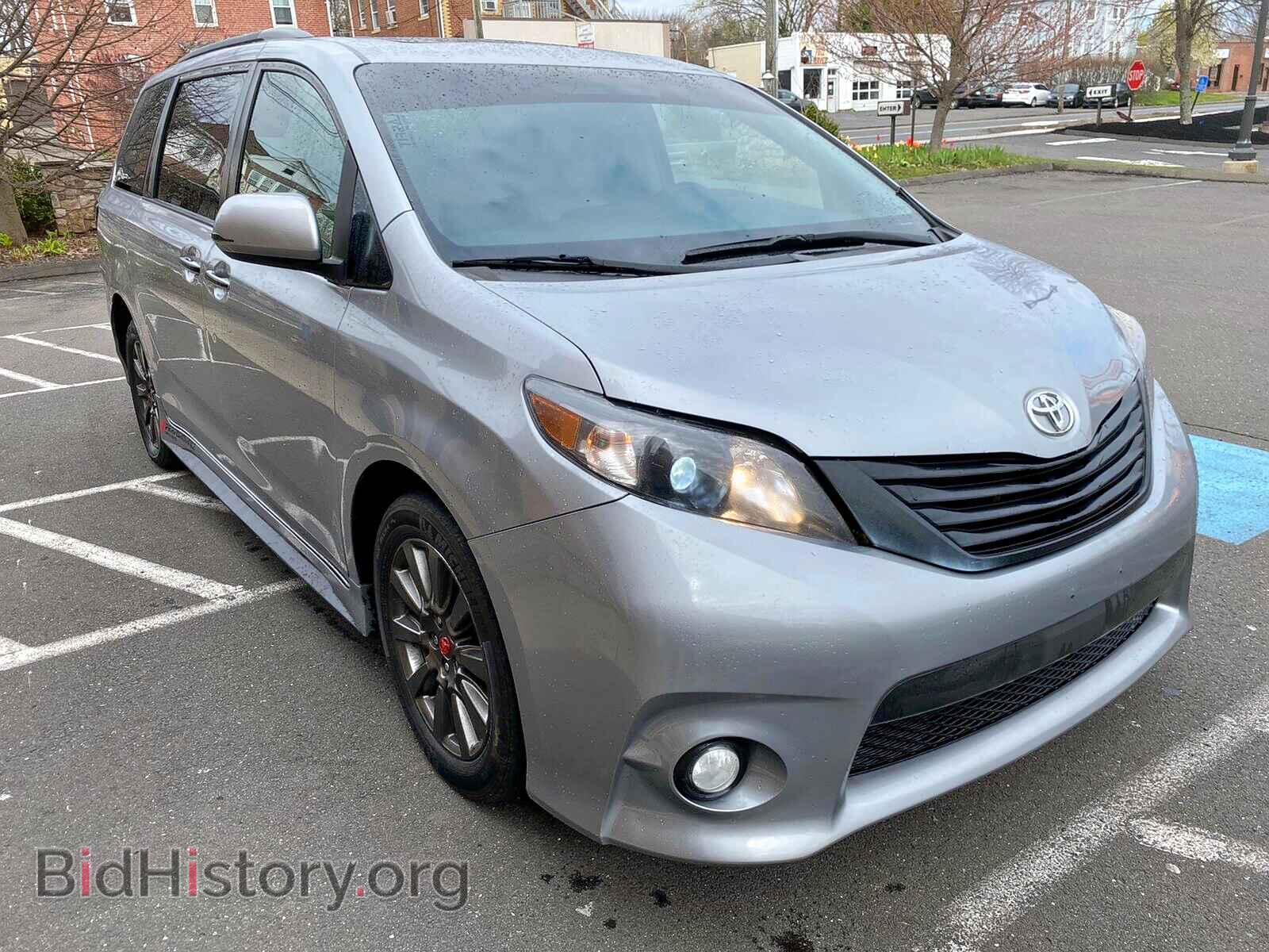 Photo 5TDDZ3DC0HS152995 - TOYOTA SIENNA 2017