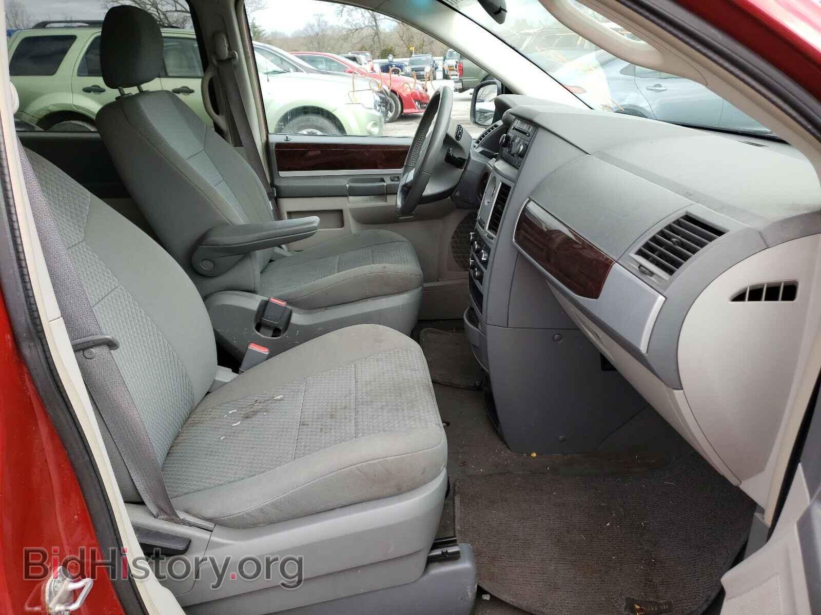 2010 CHRYSLER MINIVAN - VIN: 2A4RR5D10AR132285 - Фото 5