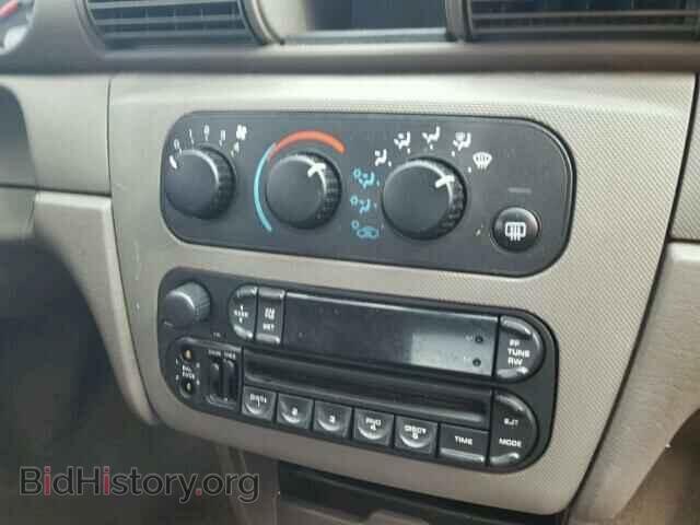 2004 CHRYSLER SEBRING - VIN: 1C3EL46X74N308630 - Фото 9