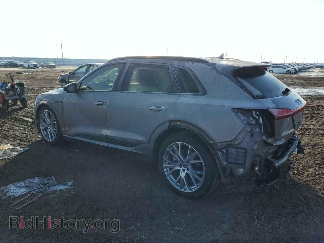 2021 AUDI E-TRON - VIN: WA1VAAGE7MB017523 - Фото 2