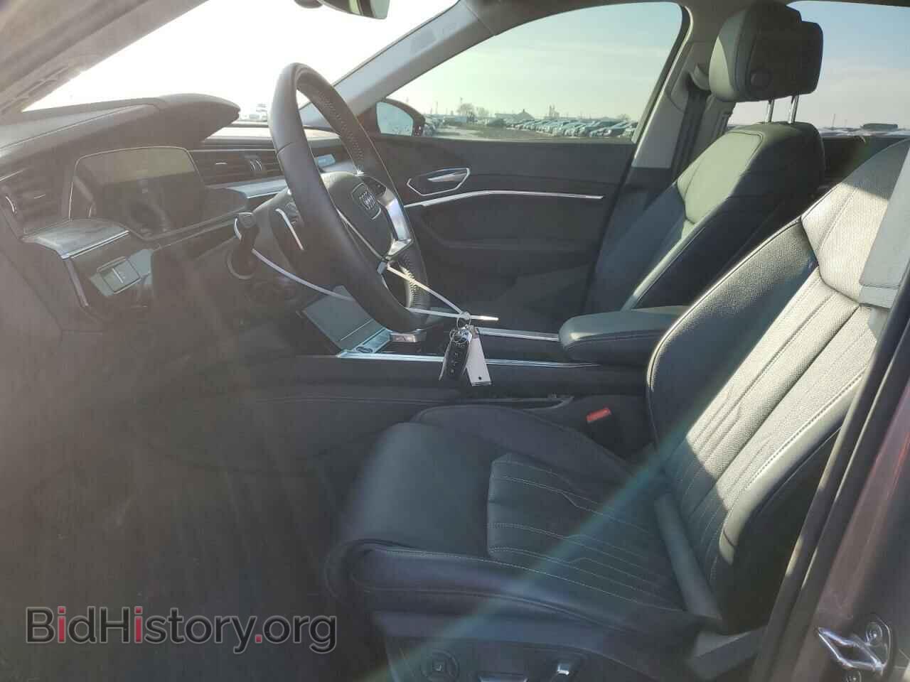 2021 AUDI E-TRON - VIN: WA1VAAGE7MB017523 - Фото 7