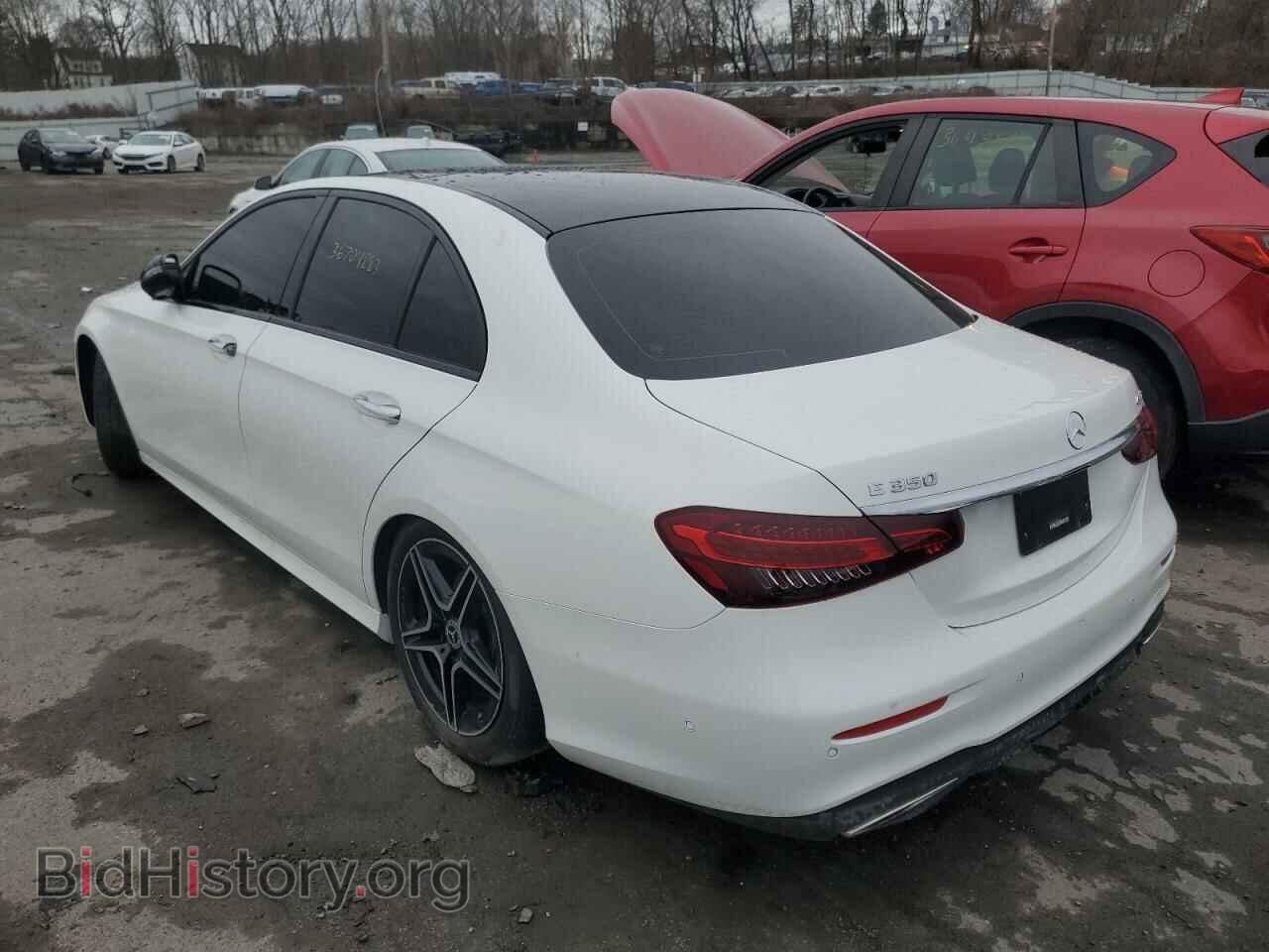 2021 MERCEDES-BENZ E-CLASS - VIN: W1KZF8EB2MB005232 - Фото 2
