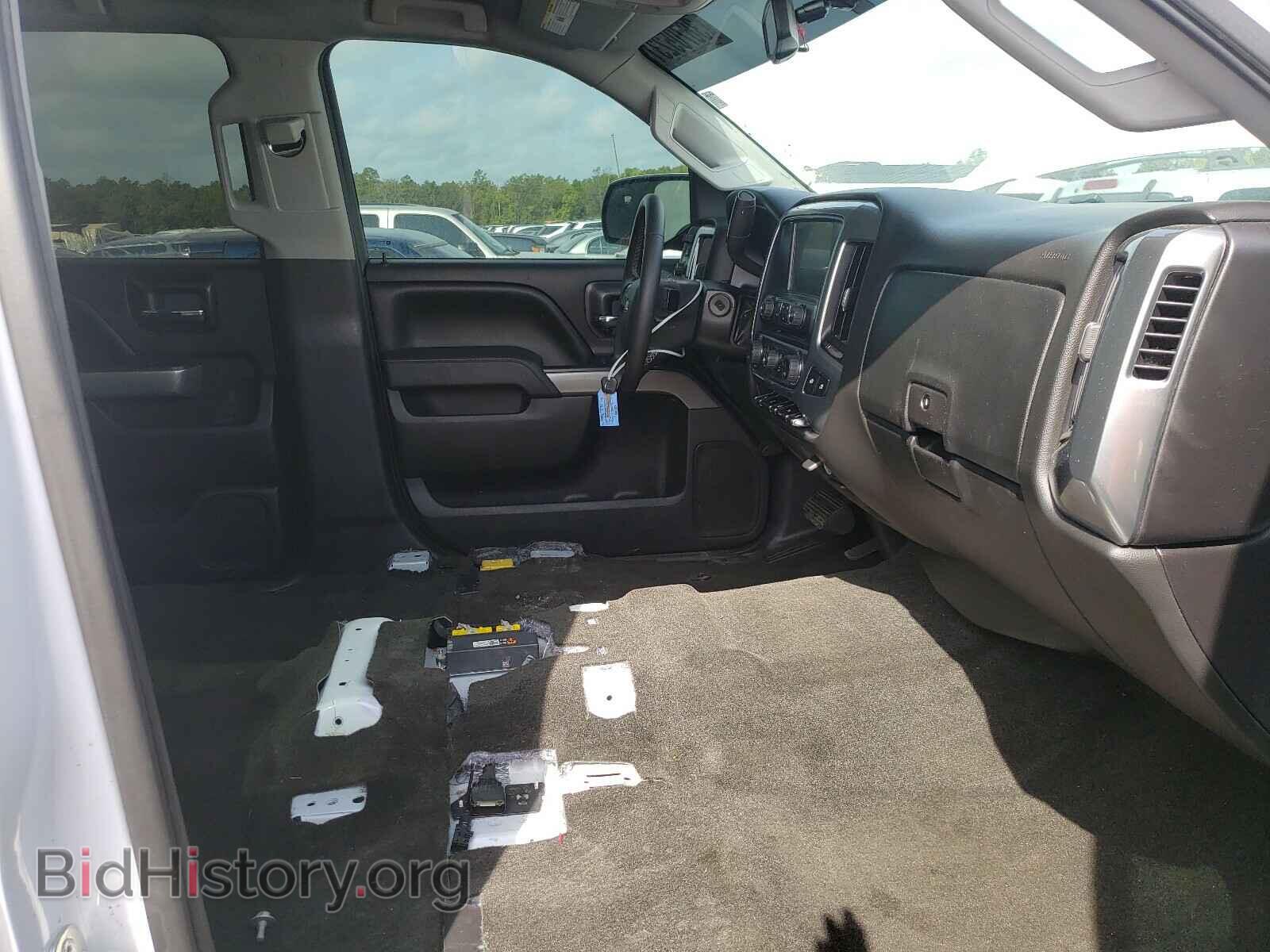 2017 CHEVROLET SILVERADO - VIN: 3GCUKREC8HG216740 - Фото 5