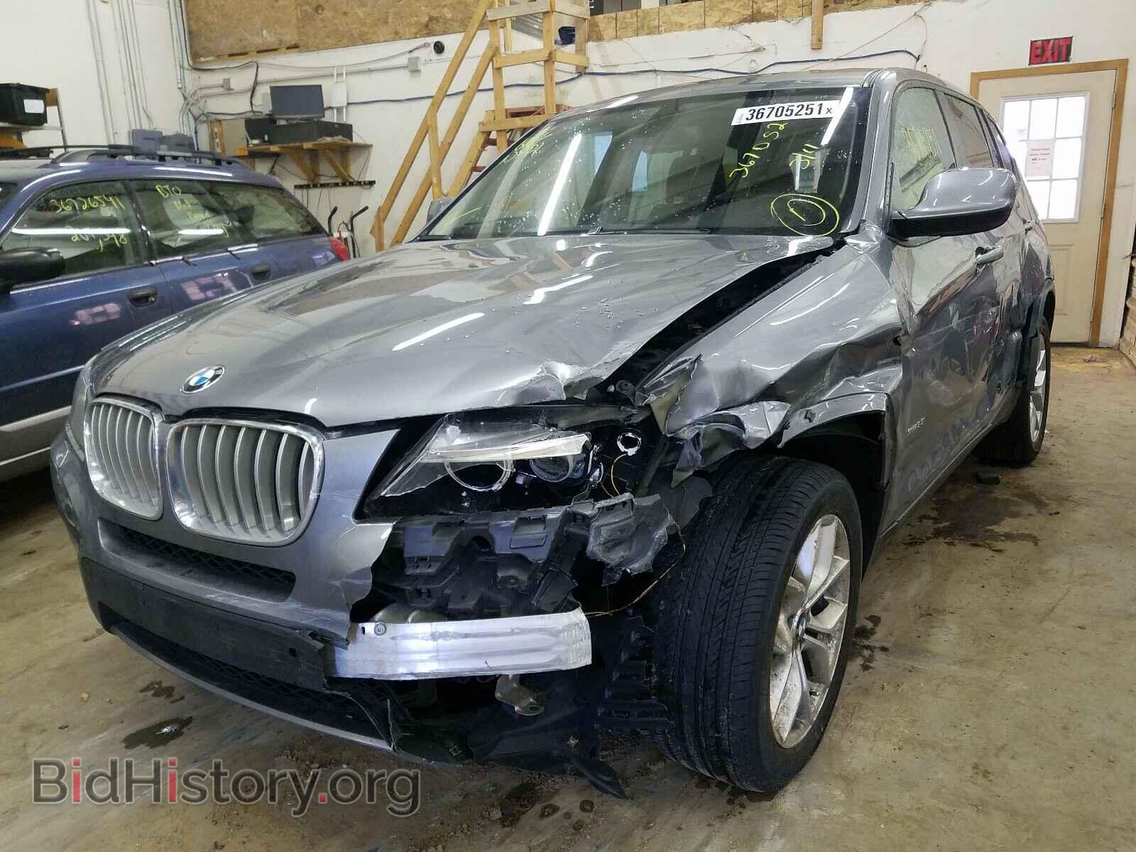 2011 BMW X3 - VIN: 5UXWX7C58BL734231 - Фото 2