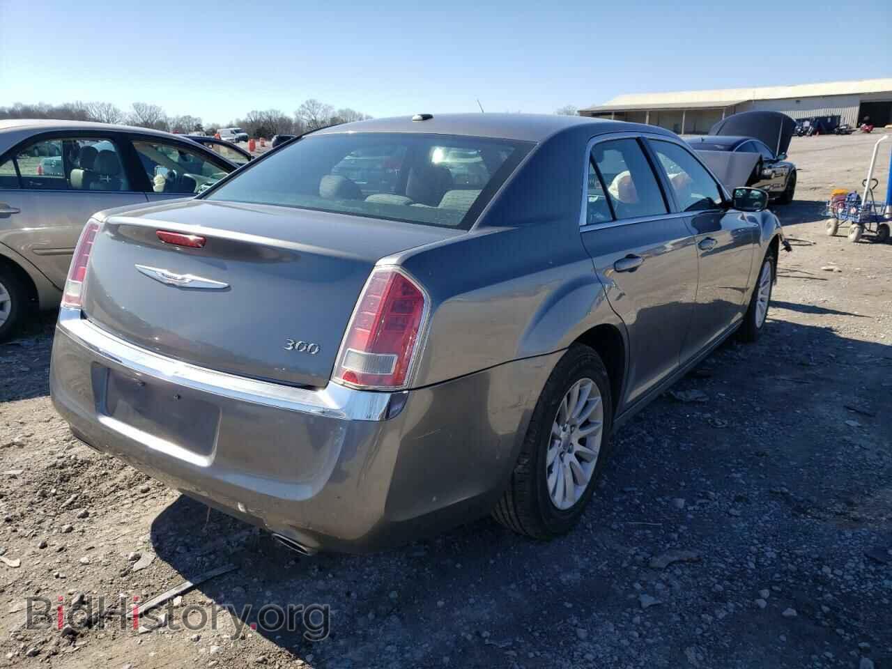 2011 CHRYSLER 300 - VIN: 2C3CA4CG3BH587436 - Фото 4