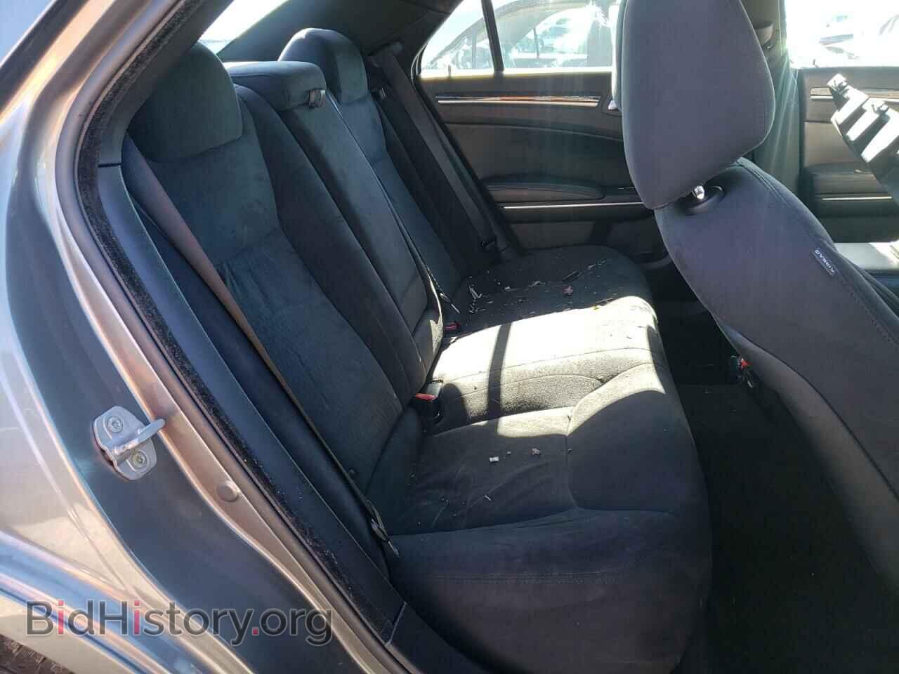 2011 CHRYSLER 300 - VIN: 2C3CA4CG3BH587436 - Фото 6