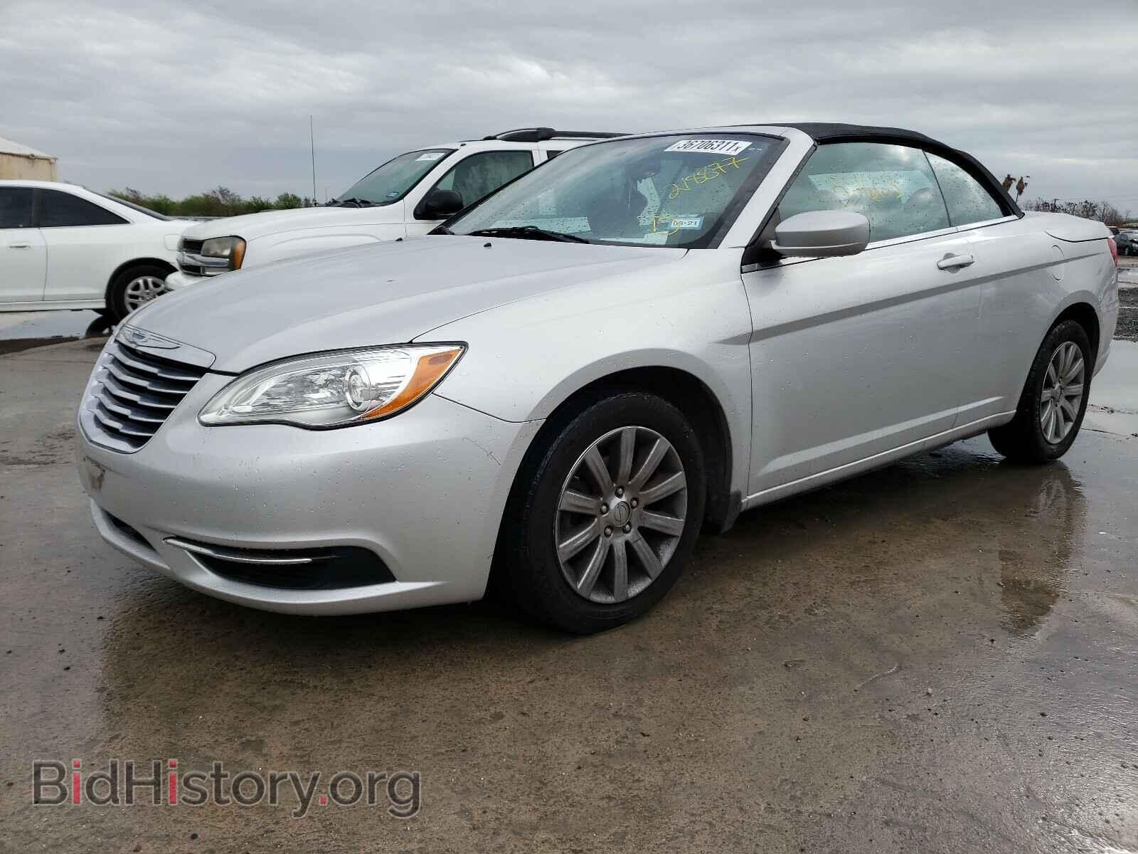 2012 CHRYSLER 200 - VIN: 1C3BCBEB2CN218877 - Фото 2