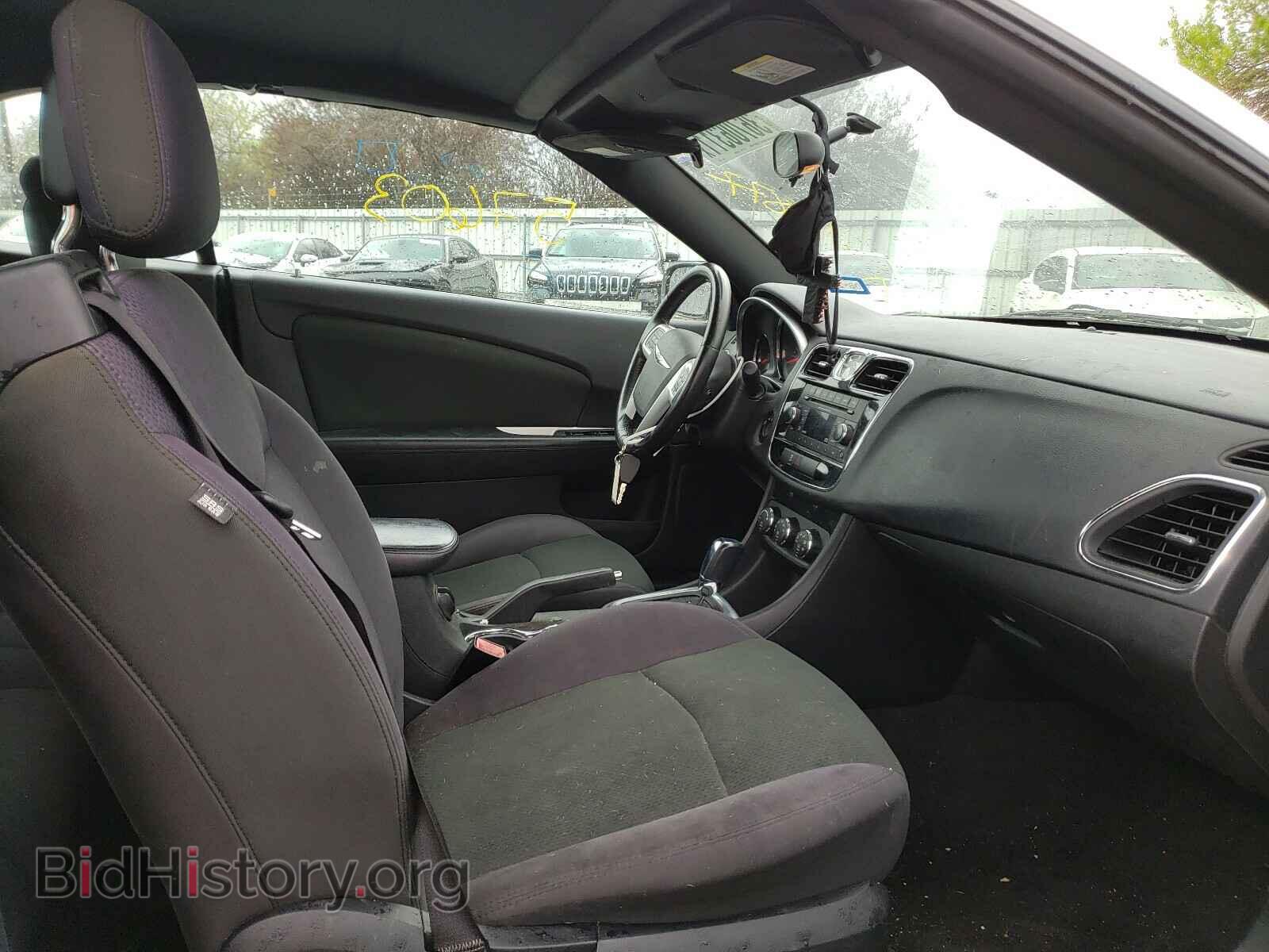 2012 CHRYSLER 200 - VIN: 1C3BCBEB2CN218877 - Фото 5