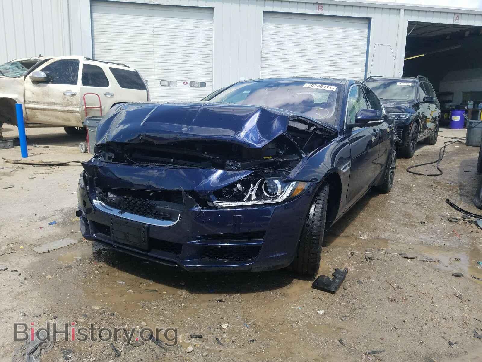 2017 JAGUAR XE - VIN: SAJAJ4BV4HA975903 - Фото 2