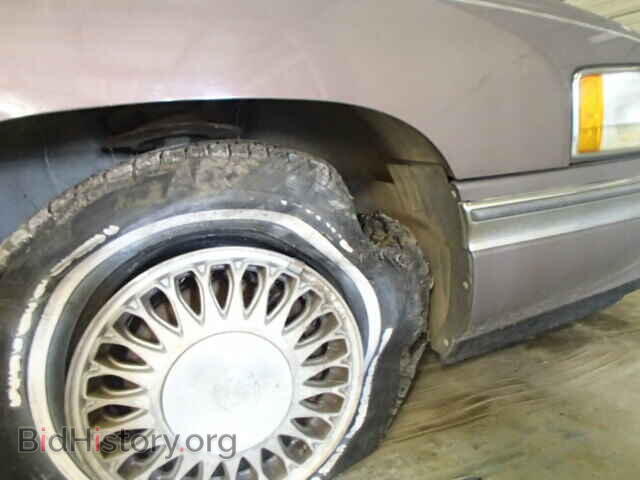 1994 CADILLAC DEVILLE - VIN: 1G6KD52B2RU262524 - Photo 10