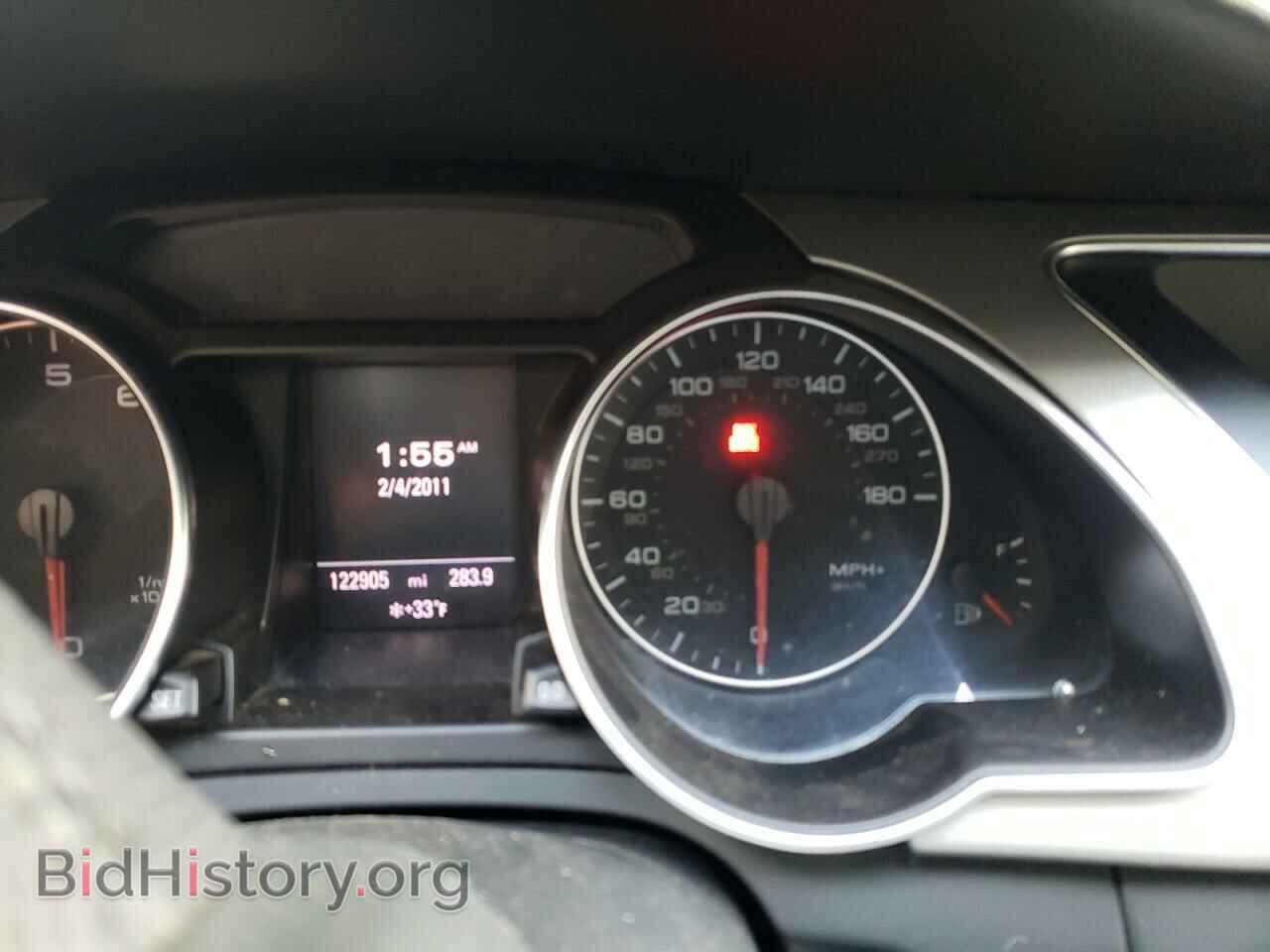 2011 AUDI A5 - VIN: WAURFAFR0BA030272 - Photo 9