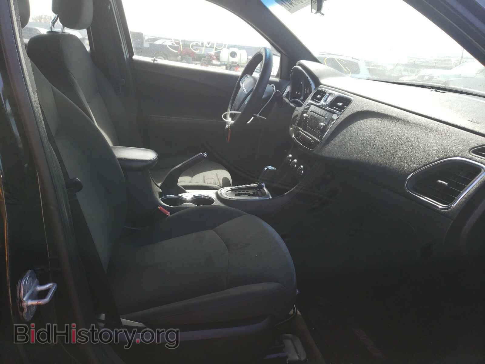 2011 CHRYSLER 200 - VIN: 1C3BC1FB0BN531319 - Фото 5