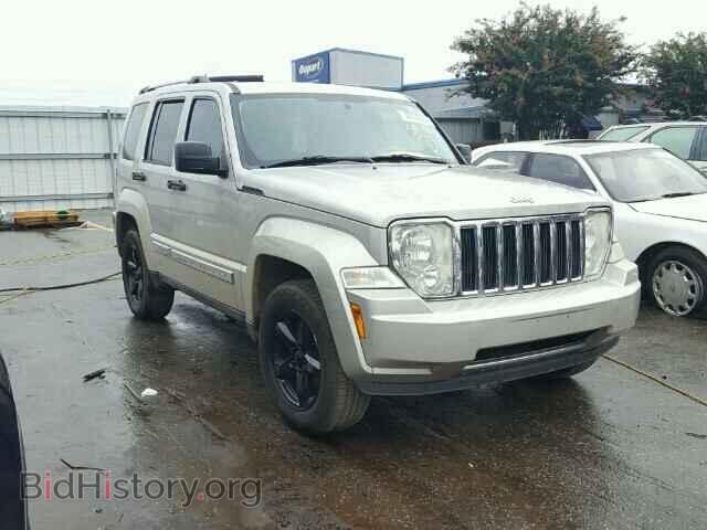 Photo 1J8GN58K28W145979 - JEEP LIBERTY 2008