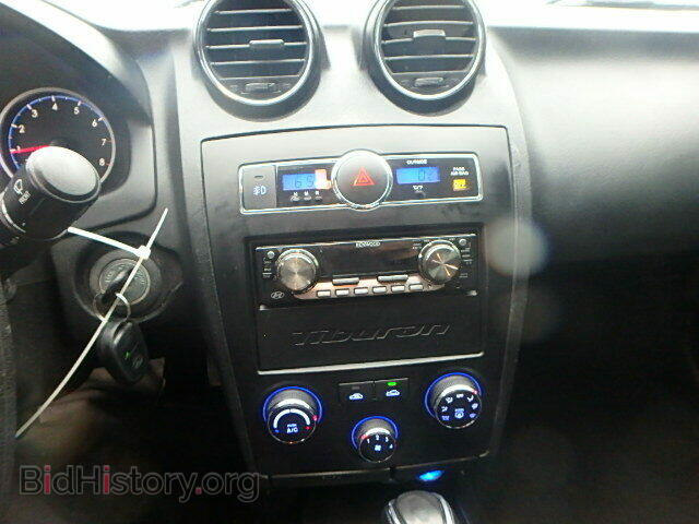 2008 HYUNDAI TIBURON - VIN: KMHHM66D88U281663 - Фото 9