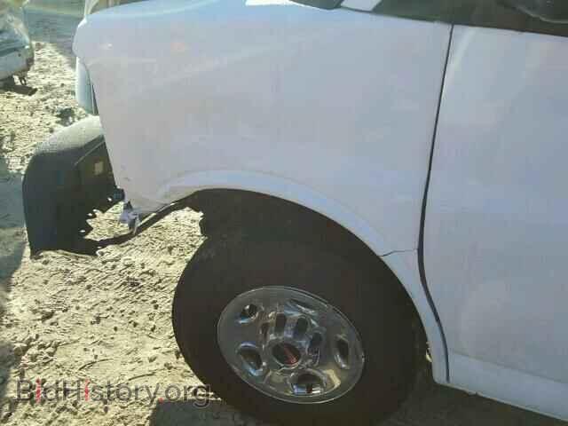 2015 GMC SAVANA - VIN: 1GTW7FCF9F1901170 - Фото 10