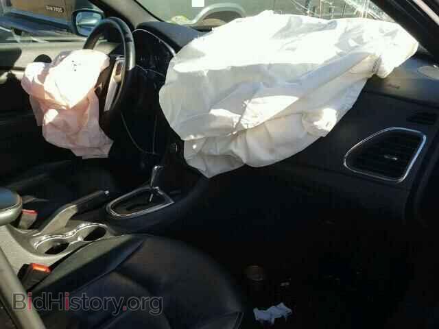 2011 CHRYSLER 200 - VIN: 1C3BC2FG8BN520019 - Фото 5