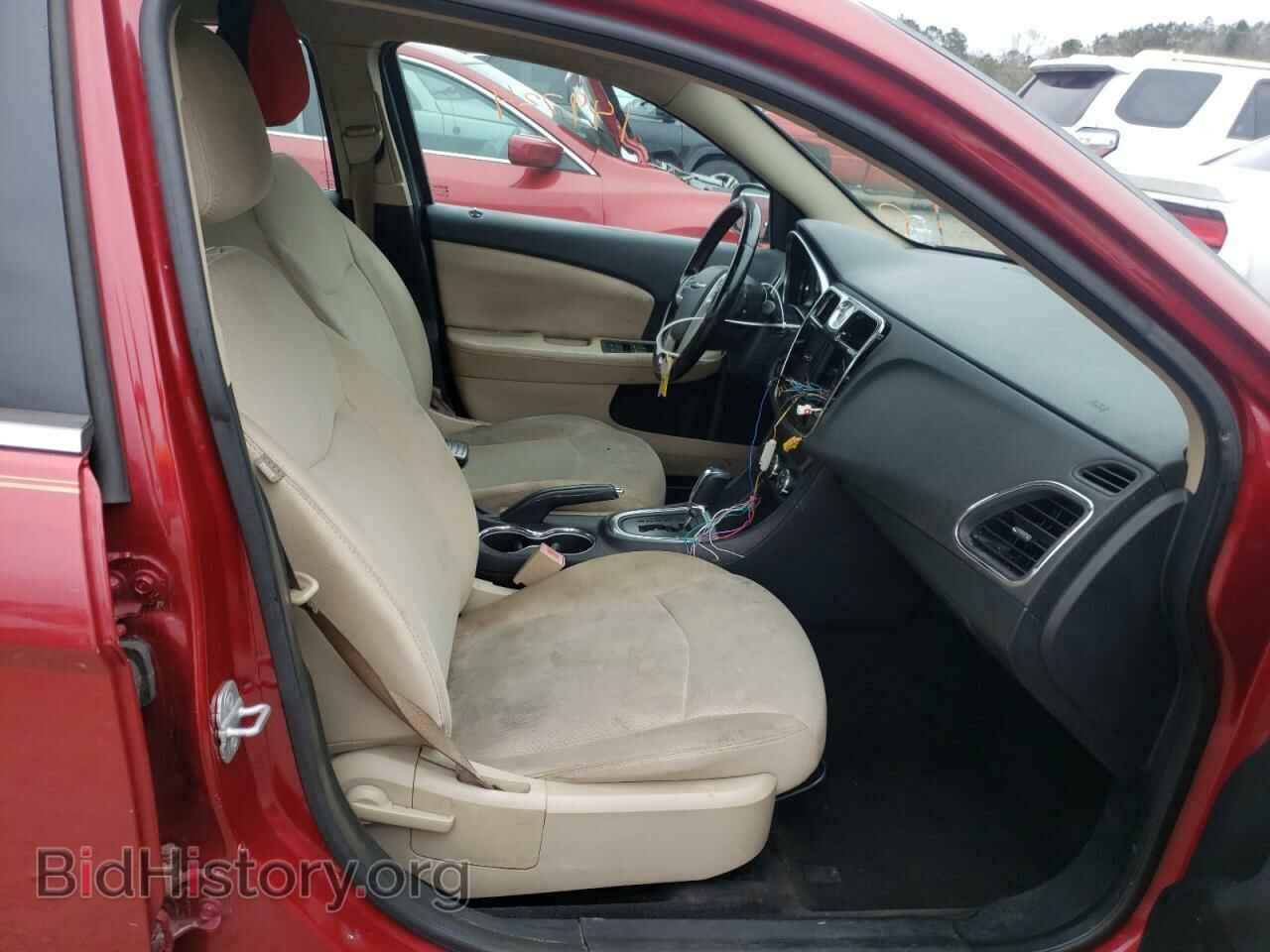 2014 CHRYSLER 200 - VIN: 1C3CCBBG0EN106070 - Фото 5
