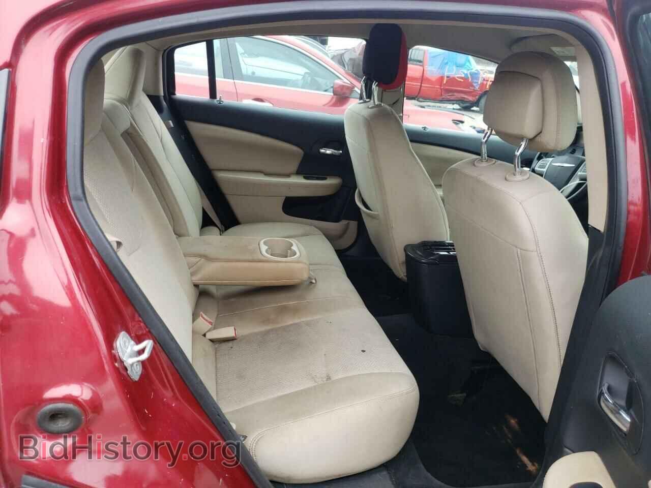 2014 CHRYSLER 200 - VIN: 1C3CCBBG0EN106070 - Фото 6