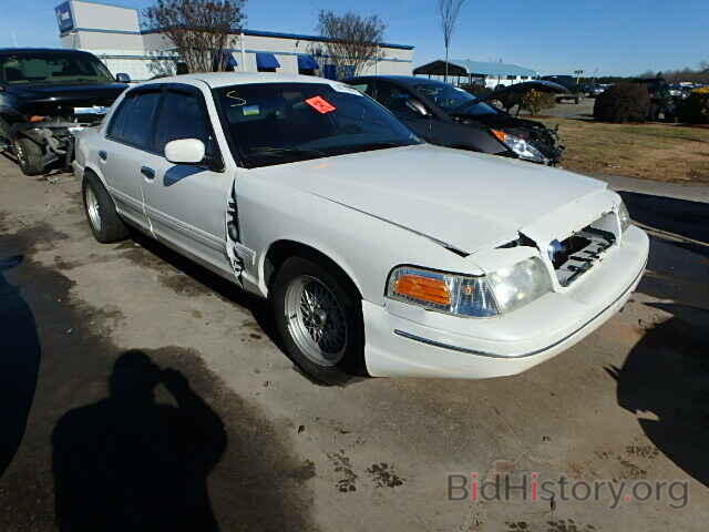 Photo 2FAFP74W1YX122057 - FORD CROWN VIC 2000