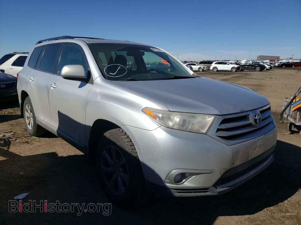 Фотография 5TDBK3EHXCS139010 - TOYOTA HIGHLANDER 2012