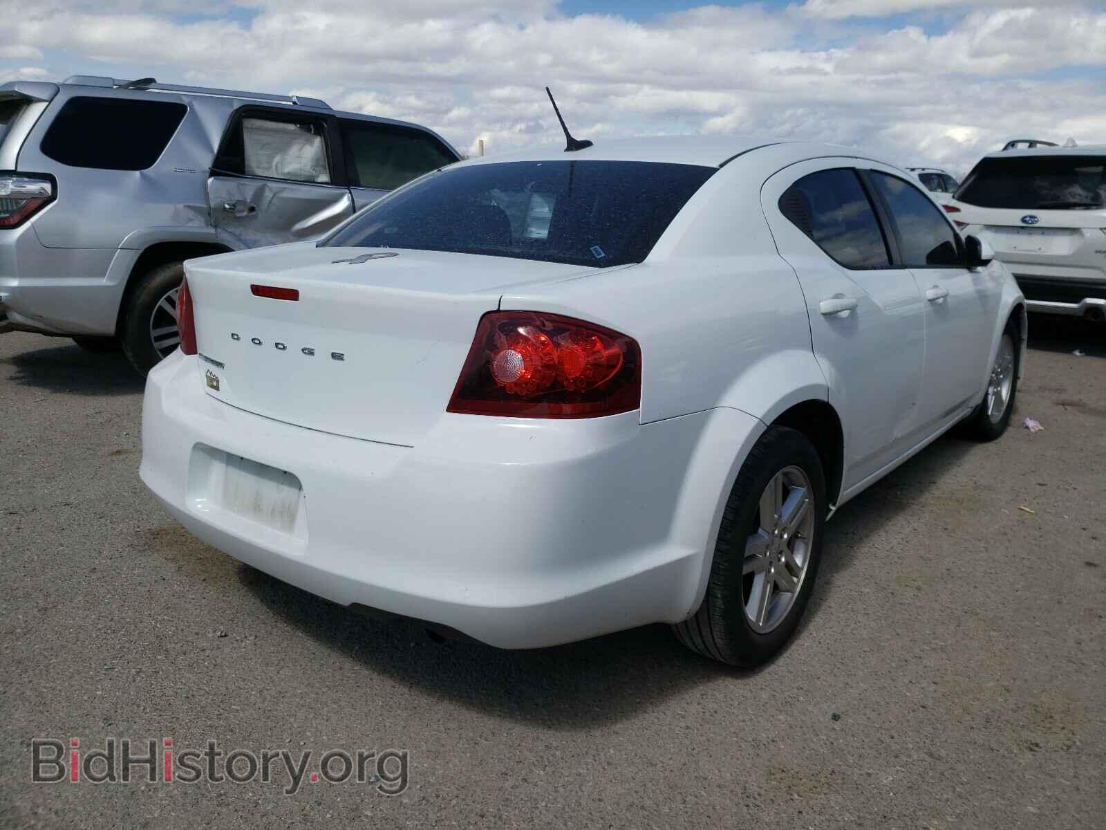 2011 DODGE AVENGER - VIN: 1B3BD1FB3BN583635 - Фото 4