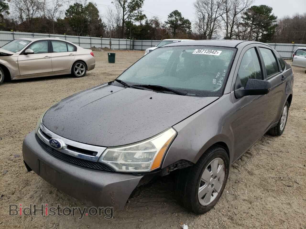 2011 FORD FOCUS - VIN: 1FAHP3EN6BW118046 - Фото 2