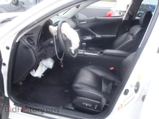 2011 LEXUS IS350 - VIN: JTHCE5C2XB5000942 - Фото 5