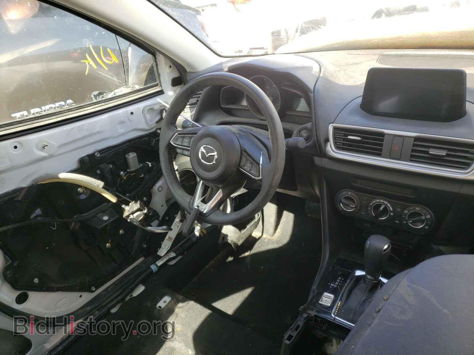 2017 MAZDA 3 - VIN: 3MZBN1U78HM151925 - Фото 9