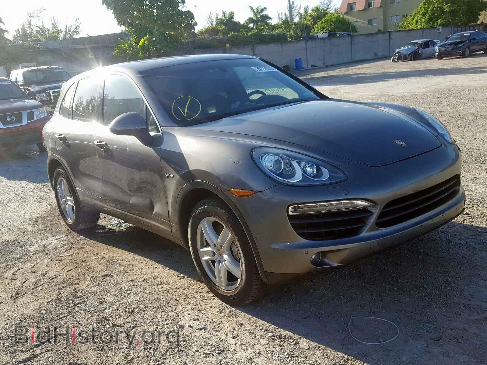 Фотография WP1AE2A27CLA91772 - PORSCHE CAYENNE 2012