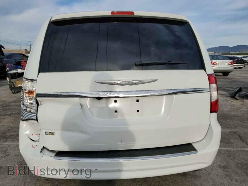 2016 Chrysler MINIVAN (VIN 2C4RC1BG4GR299104) — photo 6 of 13