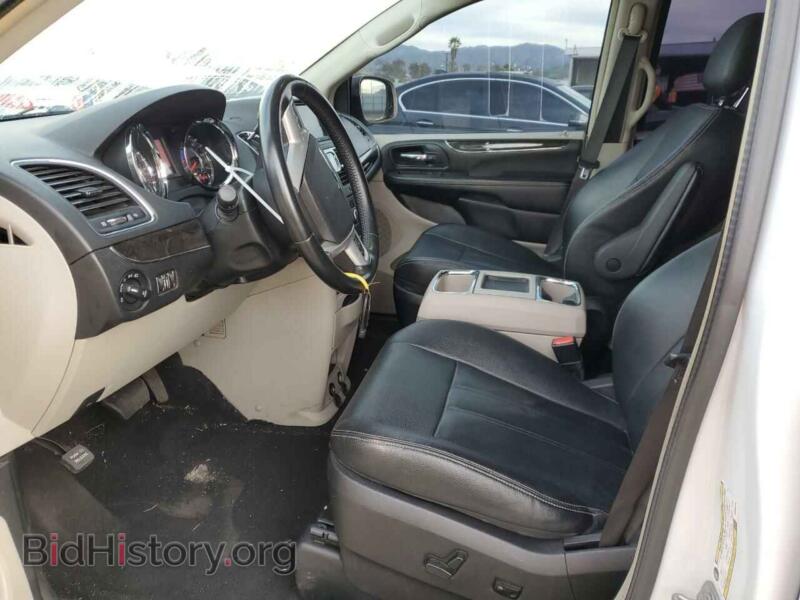 2016 Chrysler MINIVAN (VIN 2C4RC1BG4GR299104) — photo 7 of 13
