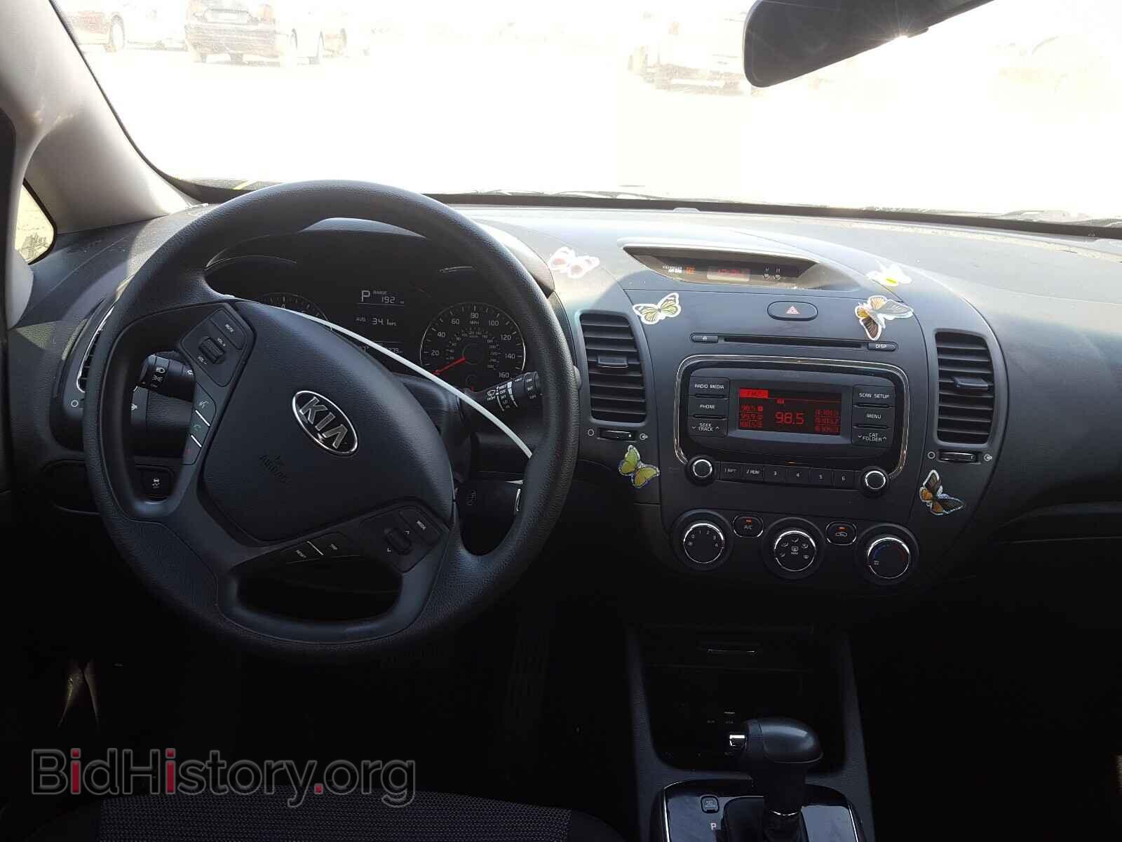 2017 KIA FORTE - VIN: KNAFK5A83H5679411 - Фото 9