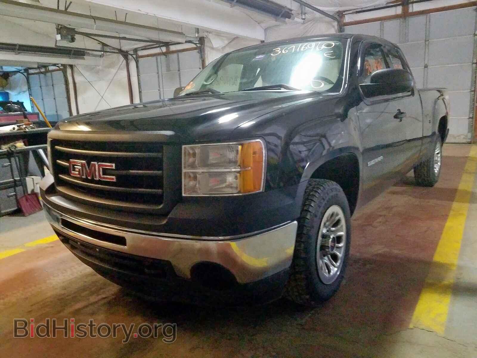 2010 GMC SIERRA - VIN: 1GTSKTE39AZ241768 - Фото 2
