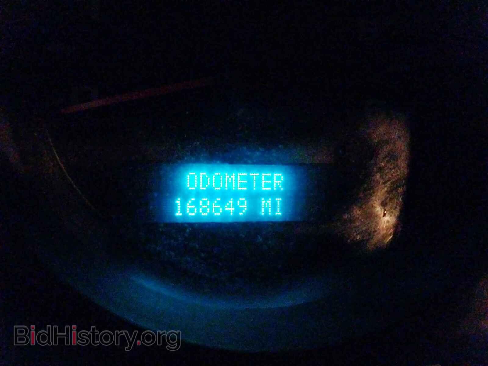 2010 GMC SIERRA - VIN: 1GTSKTE39AZ241768 - Фото 8
