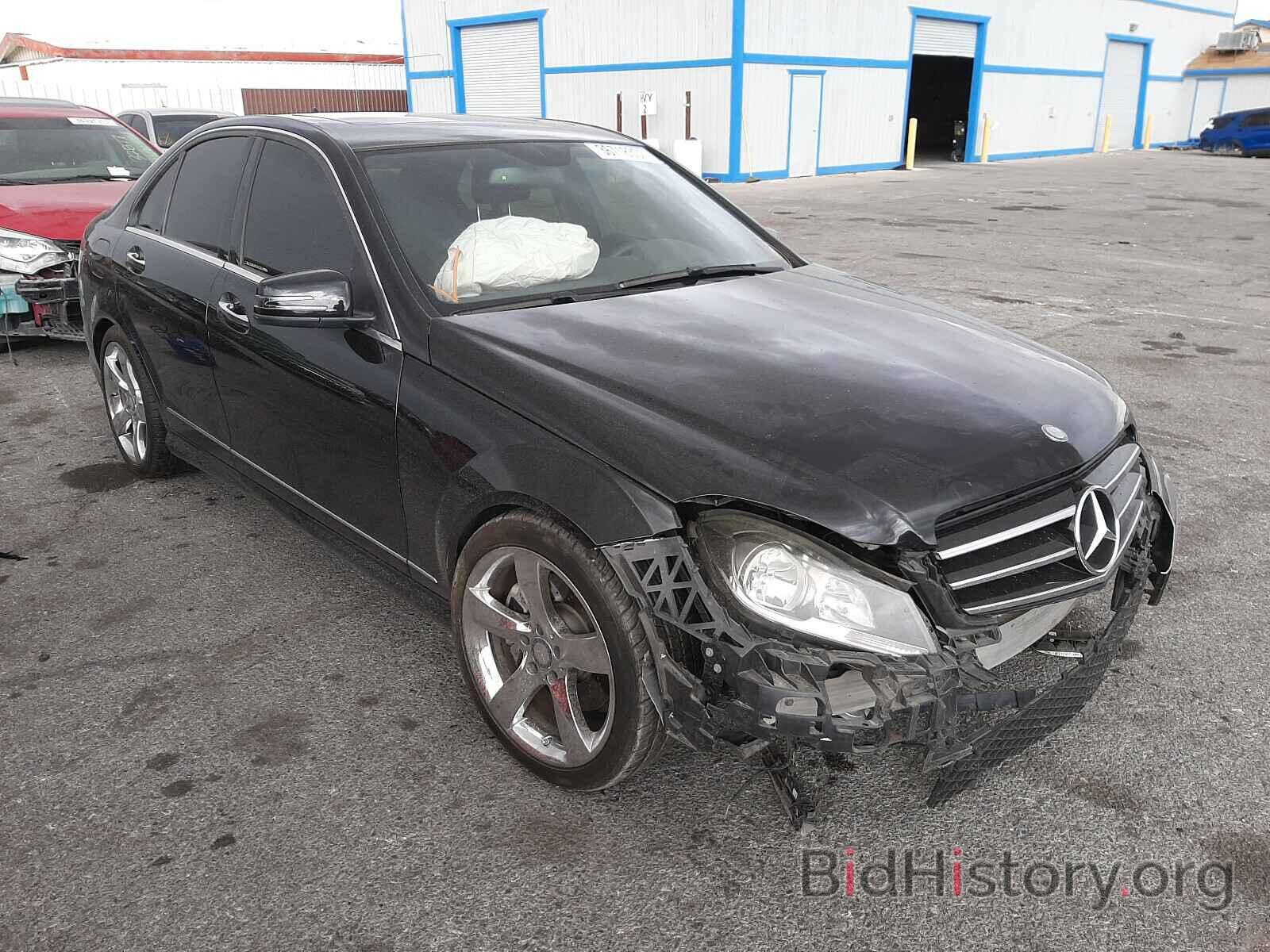 Photo WDDGF5HB2EA940436 - MERCEDES-BENZ C-CLASS 2014