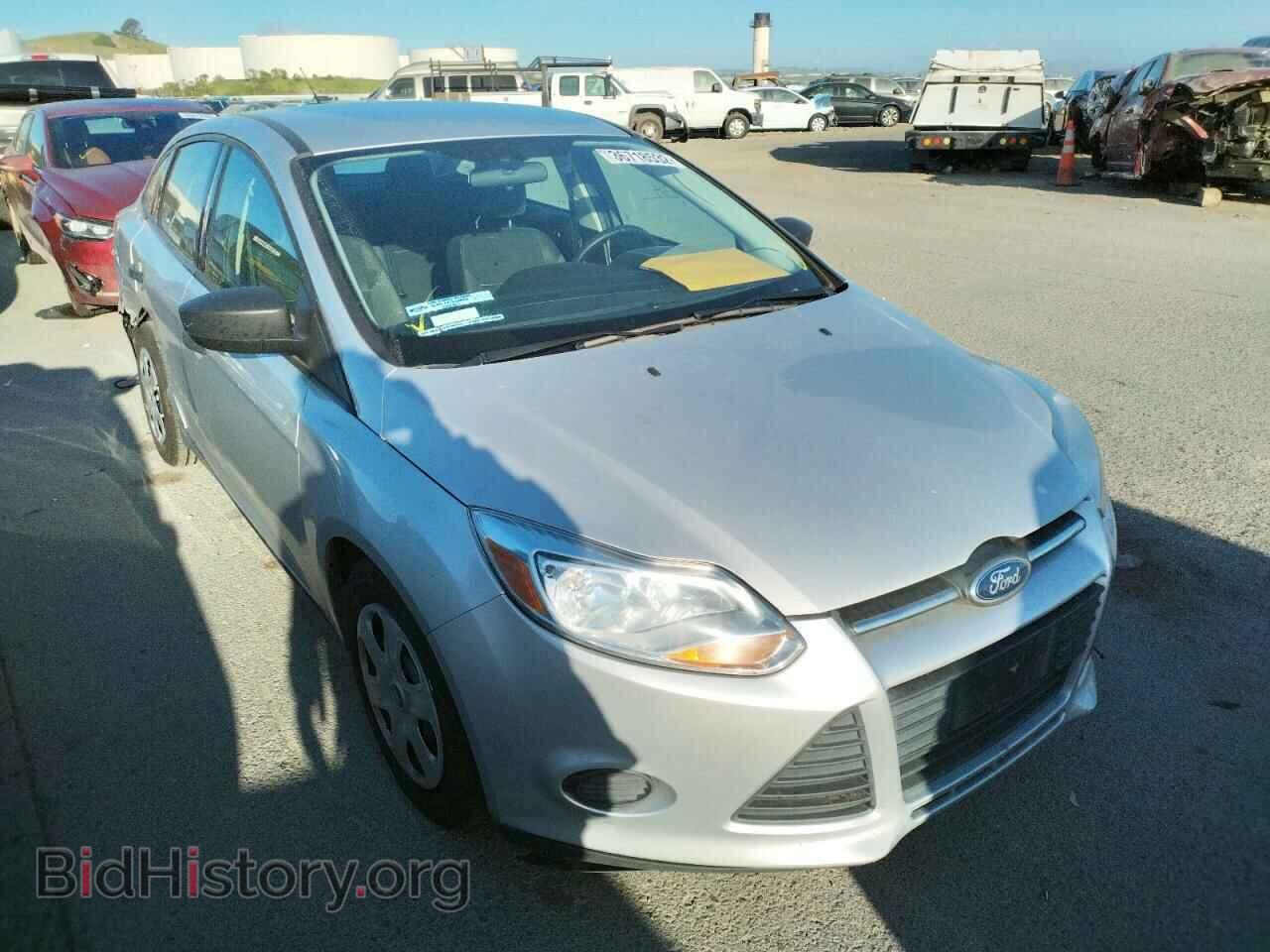 Photo 1FAHP3E23CL436098 - FORD FOCUS 2012